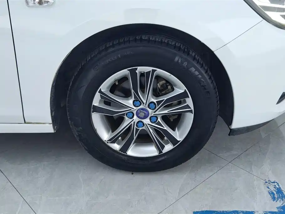 Chevrolet Cavalier 2019 320 Automatic Joy Edition фото 6