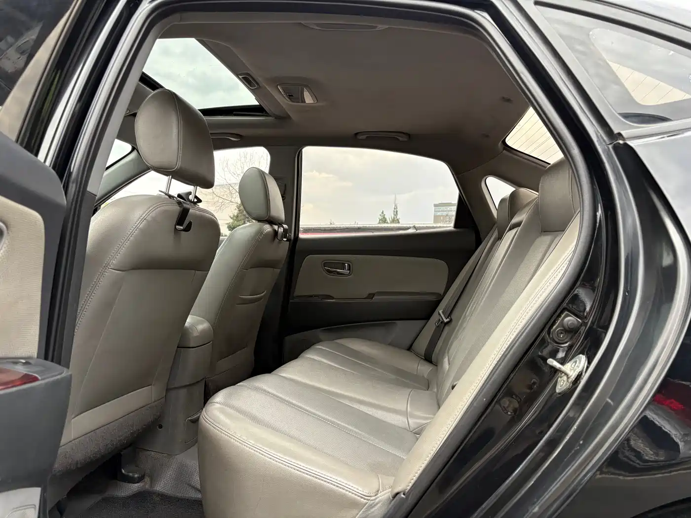 Hyundai Elantra 2010 1.6L AT GLS фото 8