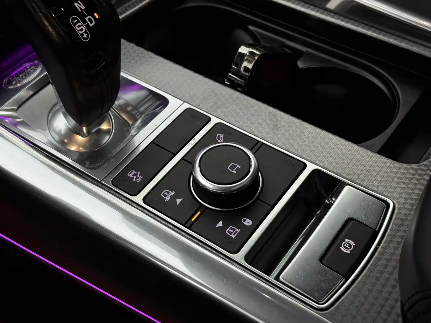 Land Rover Range Rover Sport 2021 3.0 L6 Gloss Black Edition фото 13