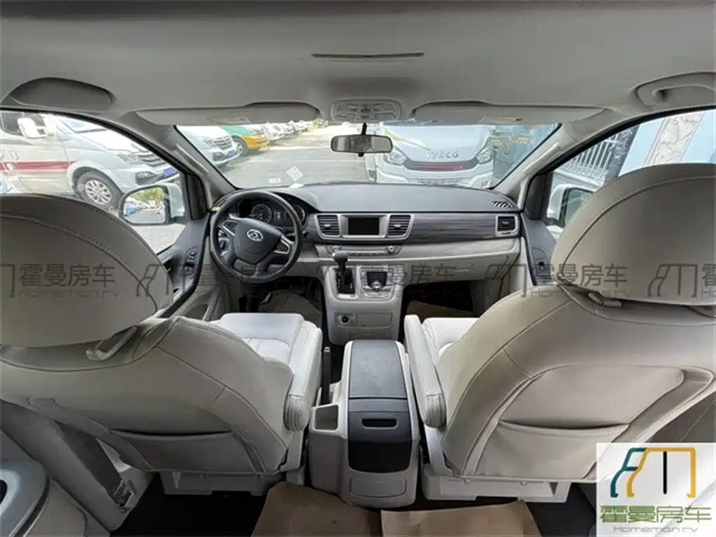 SAIC Maxus RG10 2019 2.0TGI Pop-top Camper Sunshine Edition фото 5