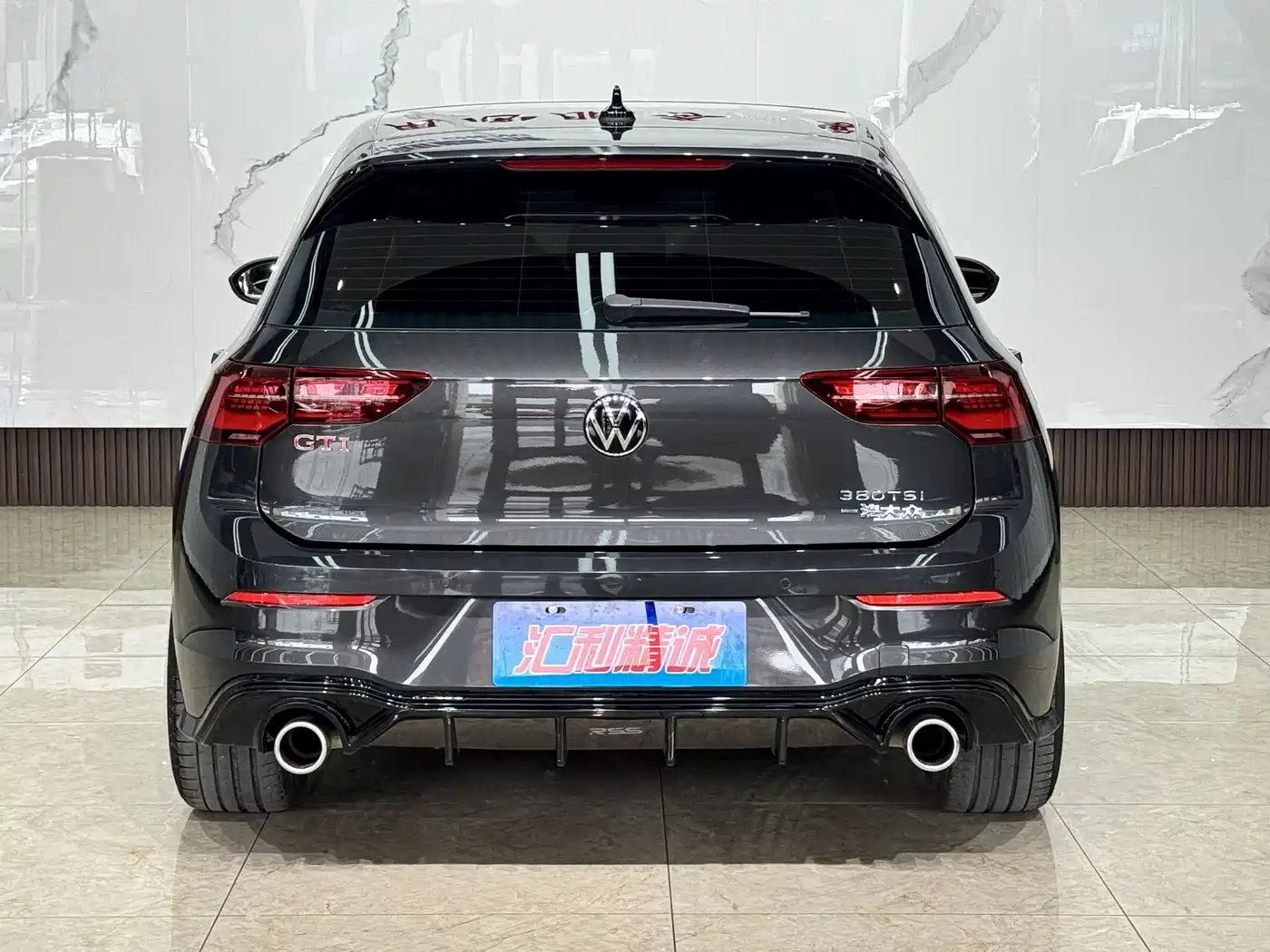 Volkswagen Golf GTI 2023 380TSI DSG GTI фото 5