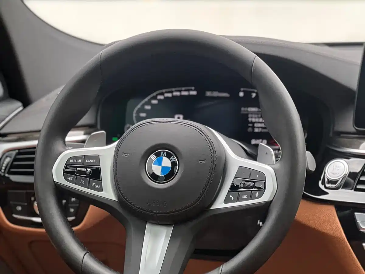 BMW 6 Series GT 2021 630i M Sport Package фото 14