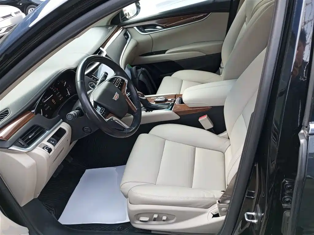 Cadillac XTS 2018 28T Elite фото 15
