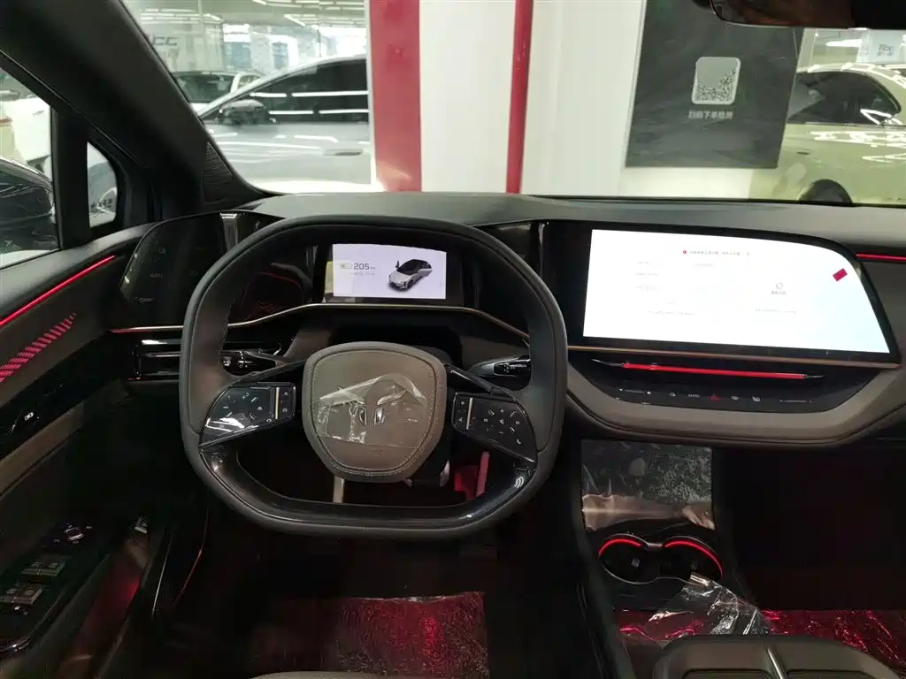 Hongqi EH7 2024 640 Pro+ AWD Edition фото 11