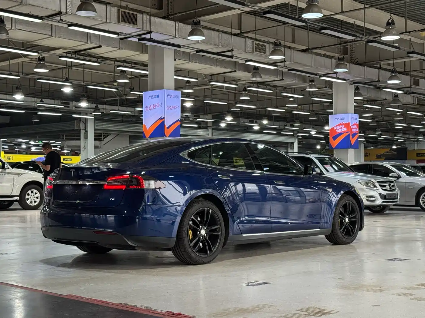 Tesla Model S 2016 2016 Model S 70