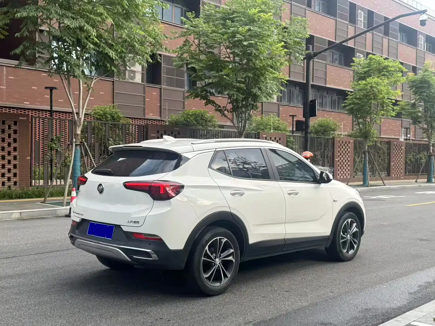 Buick Encore GX 2020 20T CVT 2WD Luxury Model фото 4