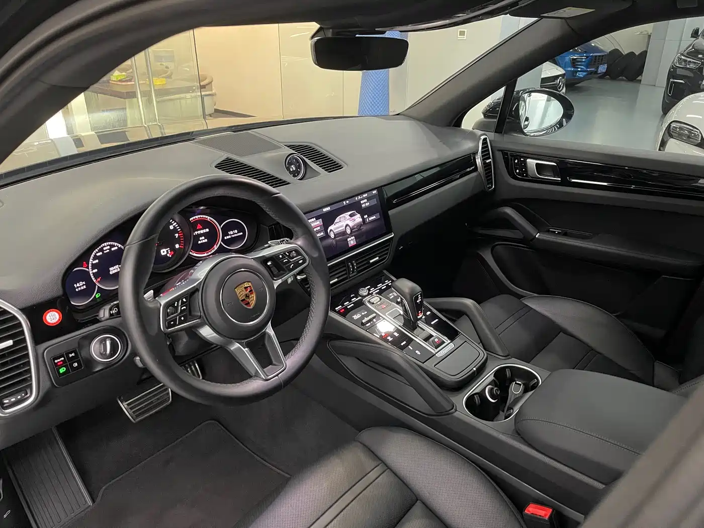 Porsche Cayenne 2019 Cayenne 3.0T фото 9