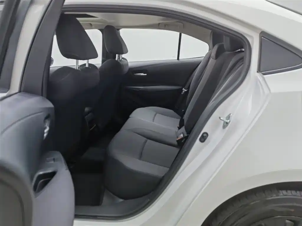 Toyota Corolla 2021 TNGA 1.5L CVT Elite Edition фото 15