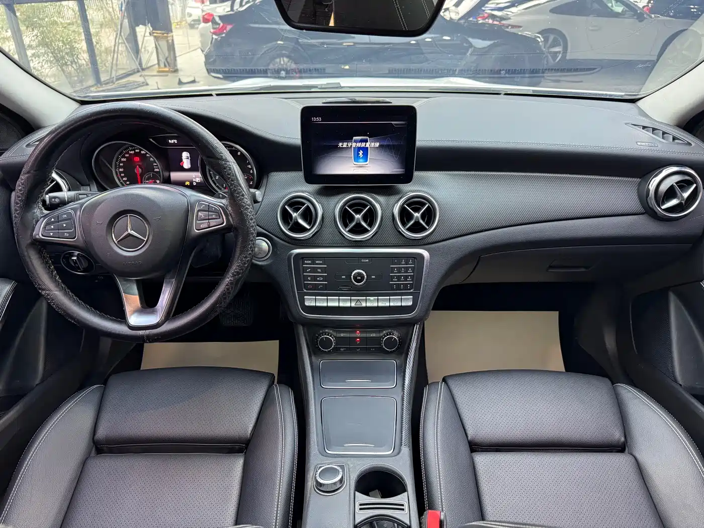 Mercedes-Benz GLA 2018 GLA 220 4MATIC Sport фото 10