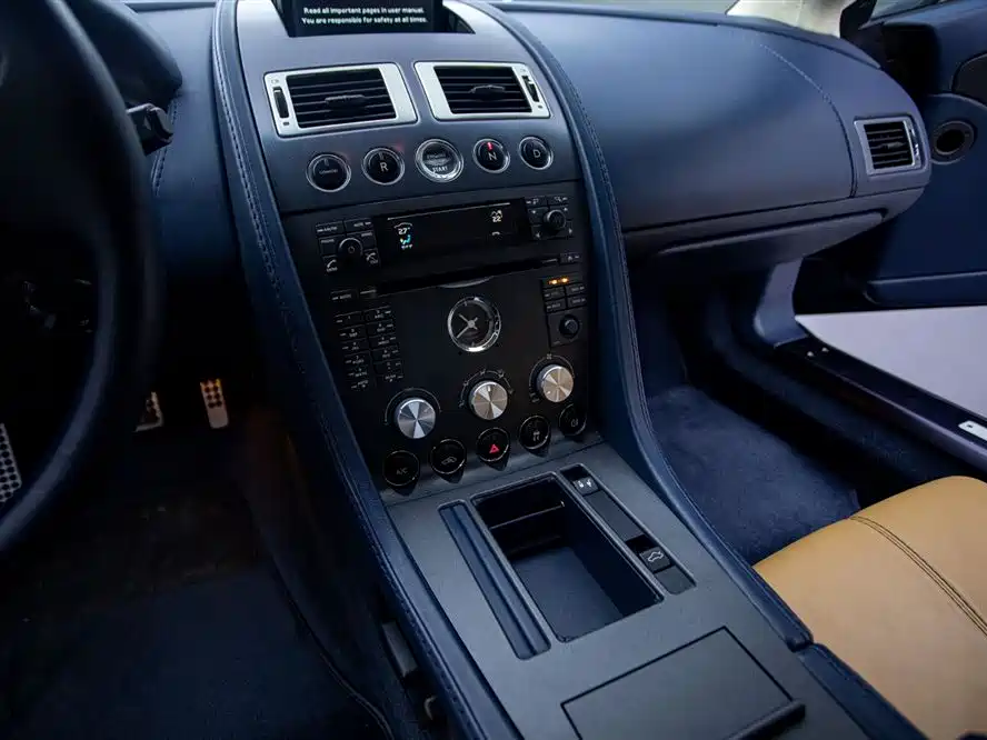 Aston Martin V8 Vantage 2009 2007 4.3 Sportshift Coupe