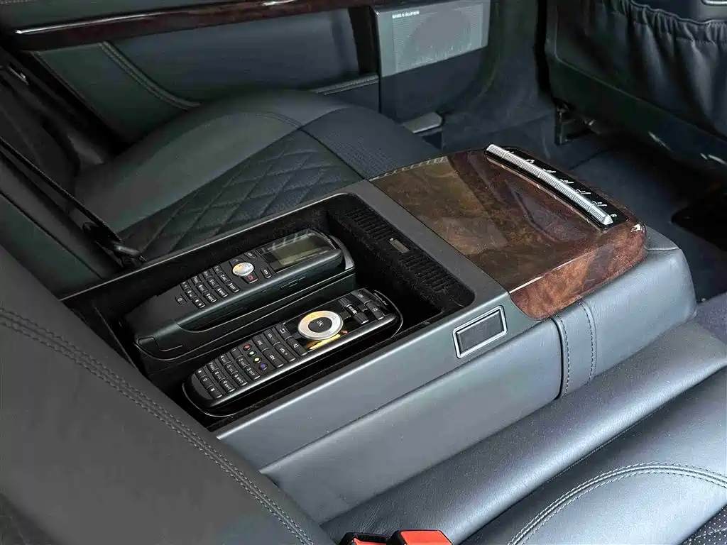 Mercedes-Benz S-Class AMG 2013 AMG S 65 L Grand Edition фото 13