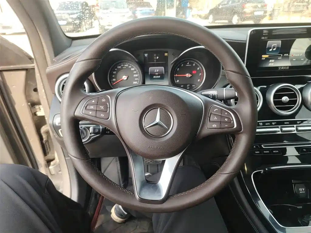 Mercedes-Benz GLC 2019 Model GLC 200 L 4MATIC фото 7
