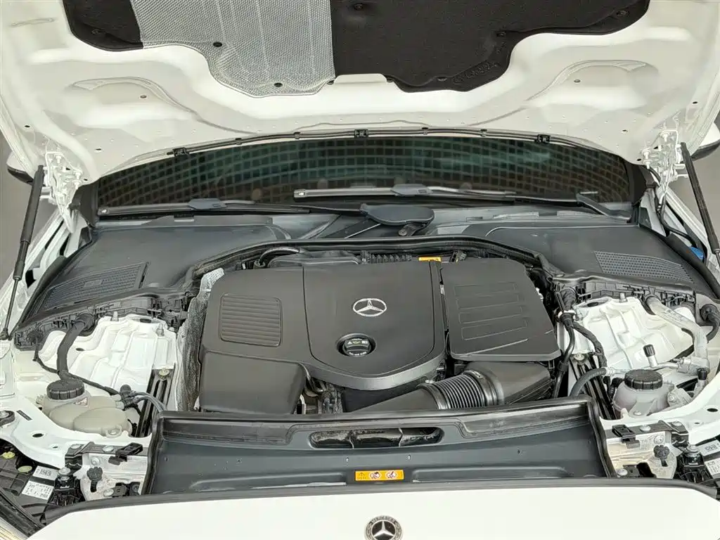 Mercedes-Benz C-Class 2023 C 260 L Sport фото 25