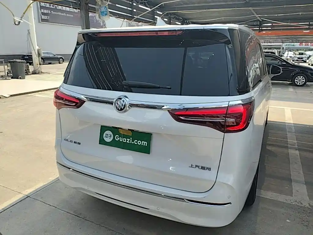 BUICK GL8