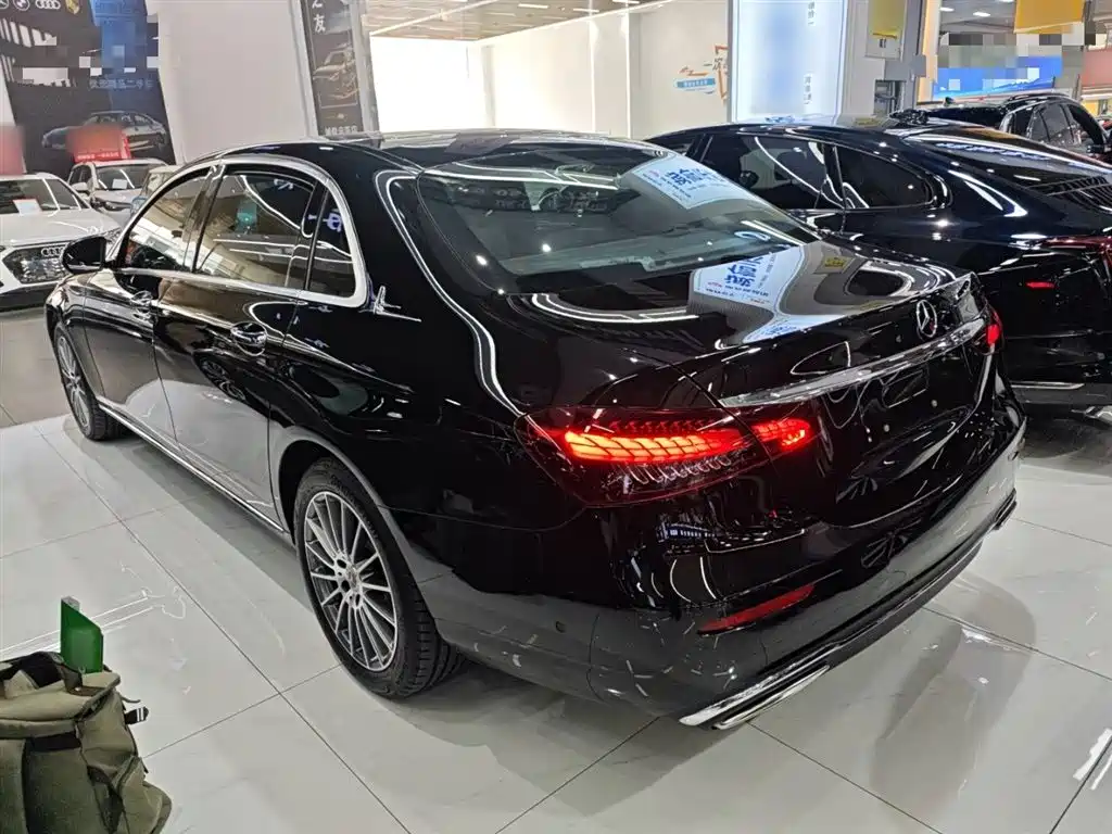 Mercedes-Benz E-Class 2022 E 260 L фото 22