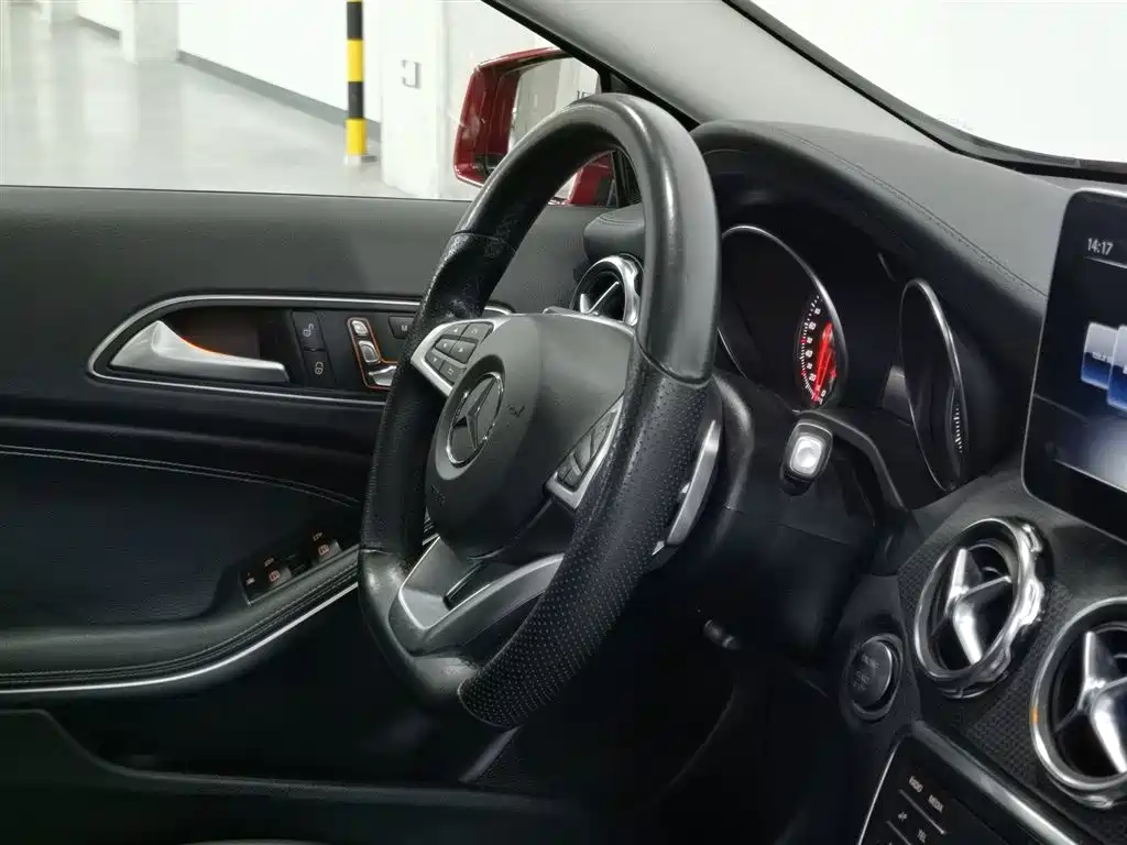 Mercedes-Benz GLA 2019 GLA 200 Fashion фото 22