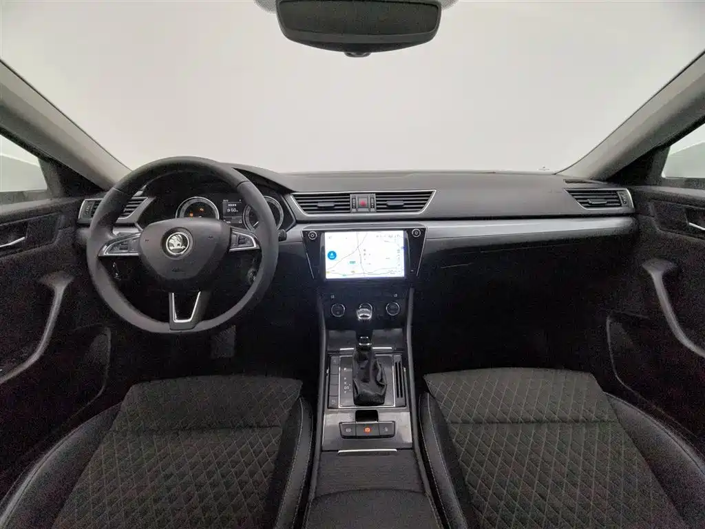 Škoda Superb 2018 TSI280 DSG Comfort (China V) фото 5