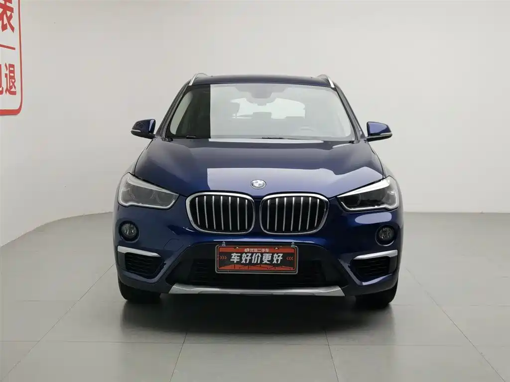BMW X1 2019 sDrive18Li Premium Model фото 3