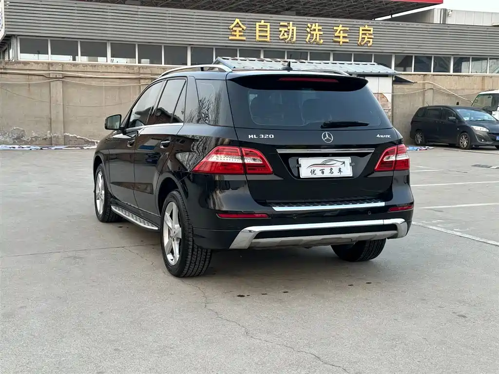 Mercedes-Benz M-Class 2014 ML 320 4MATIC фото 4