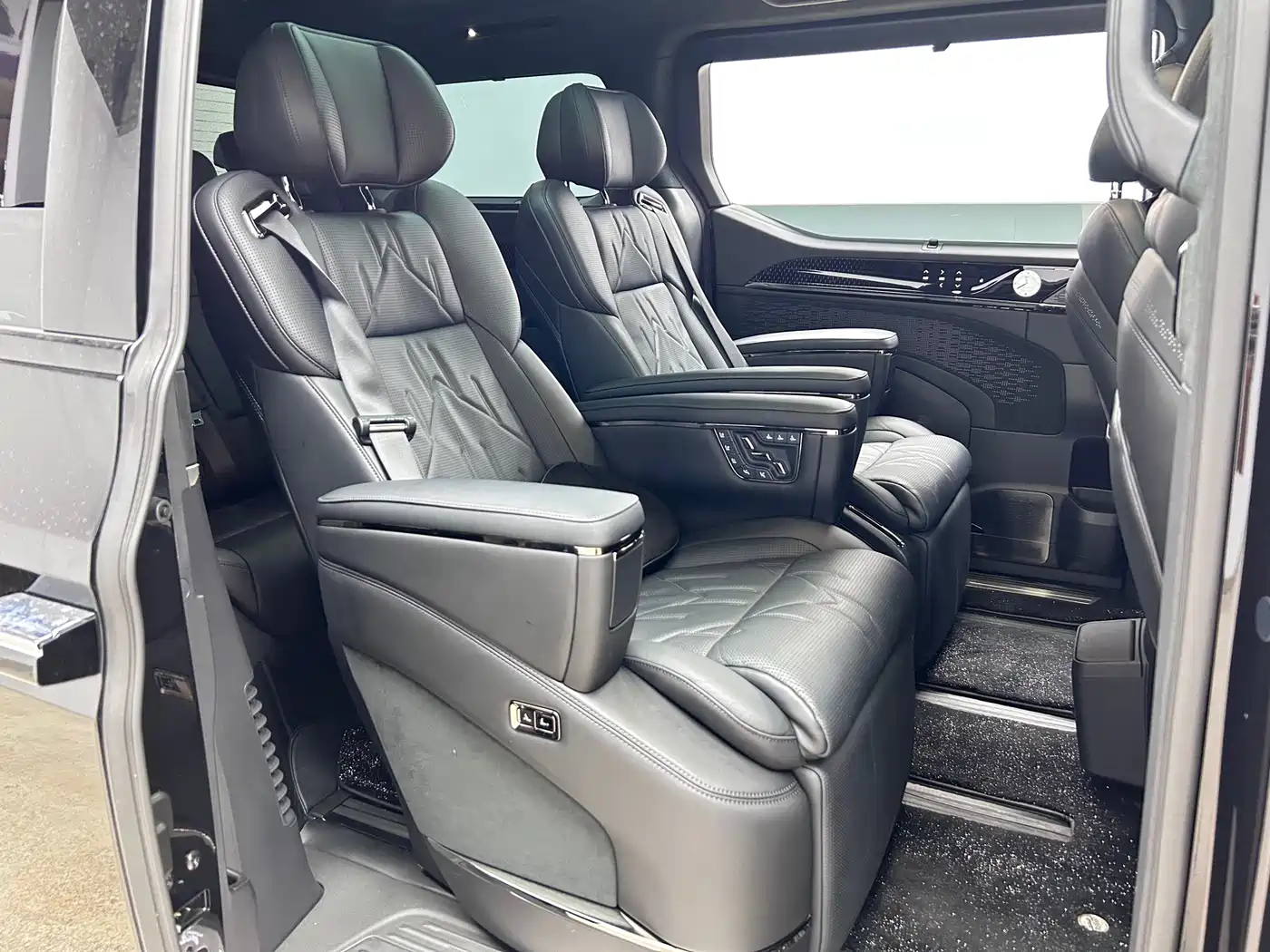 ZEEKR EXTREME KRYPTON 009