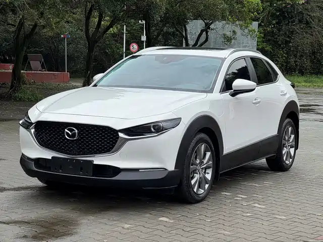 MAZDA CX 30
