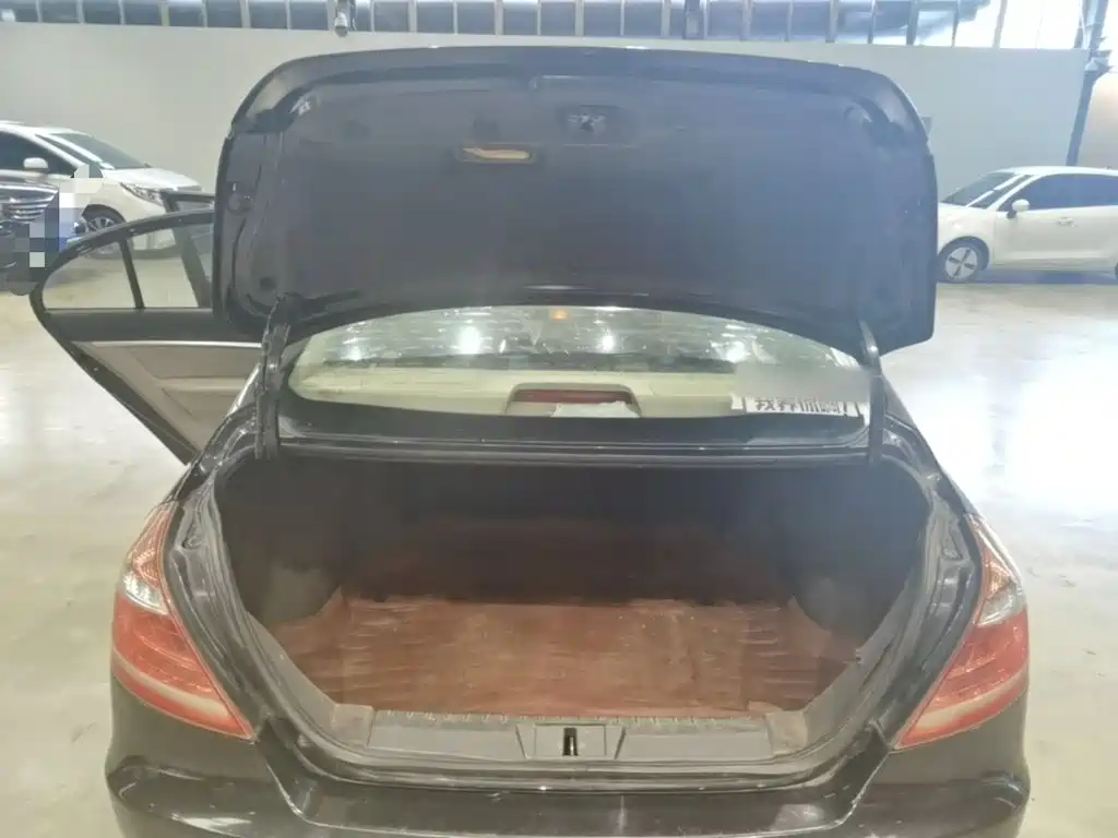 Geely Emgrand 2015 2014 Sedan 1.5L Manual Fashion