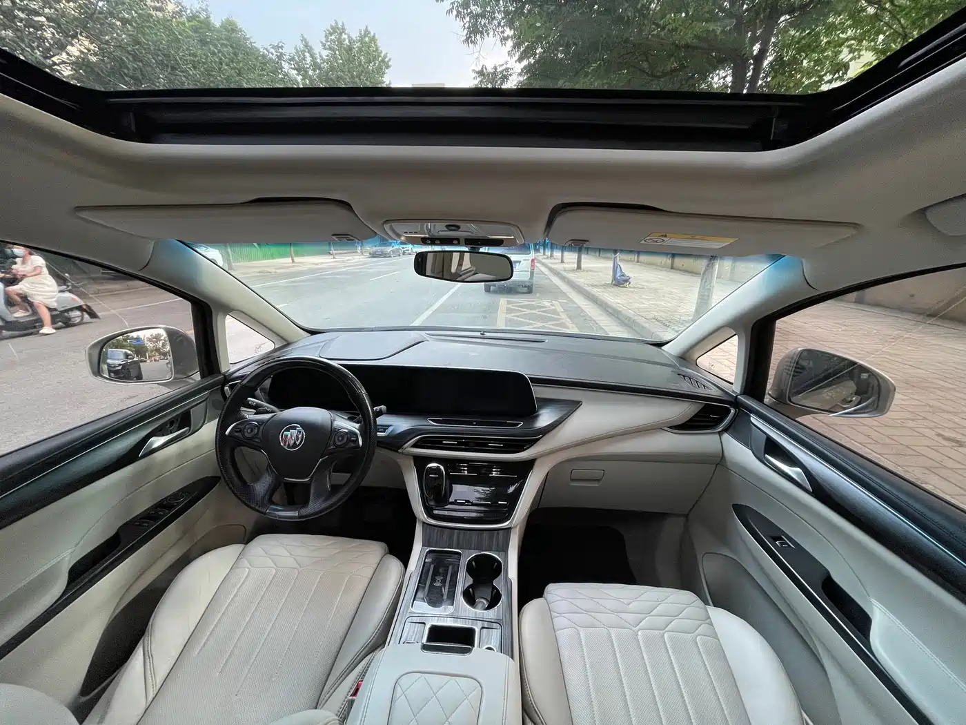 BUICK GL8