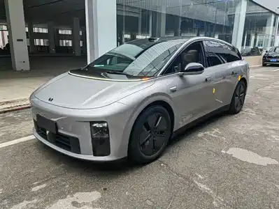 Li Auto i6