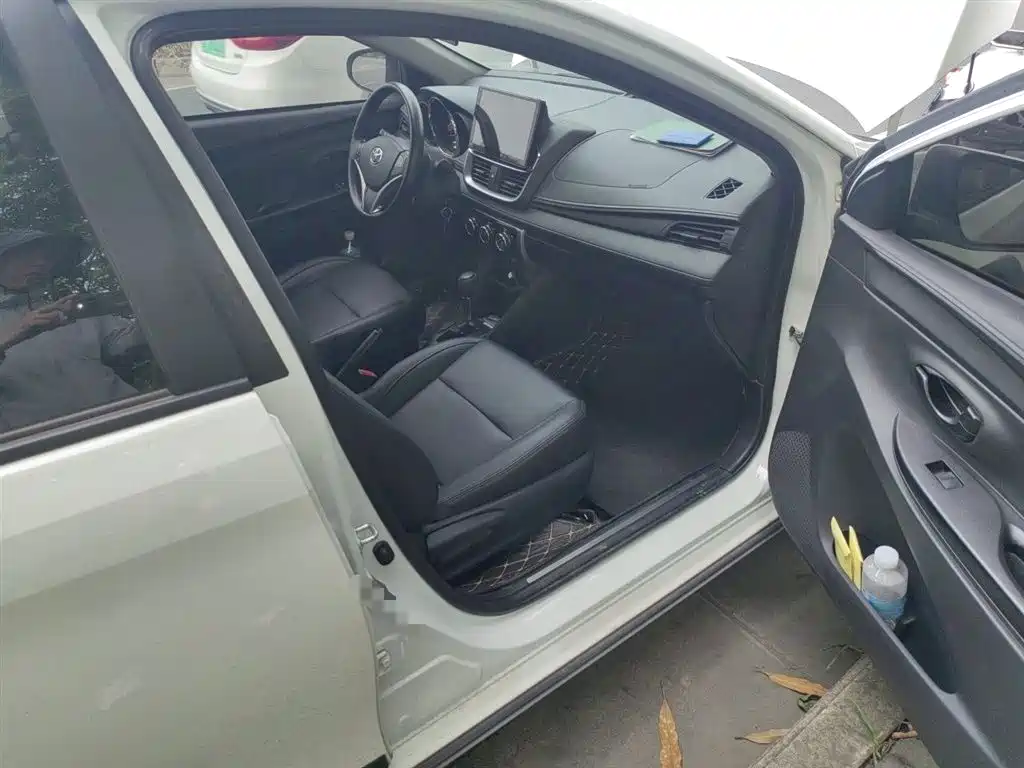Toyota YARiS L Zhi Xuan 2022 Zhi Xuan X 1.5L CVT Leading PLUS Edition фото 19