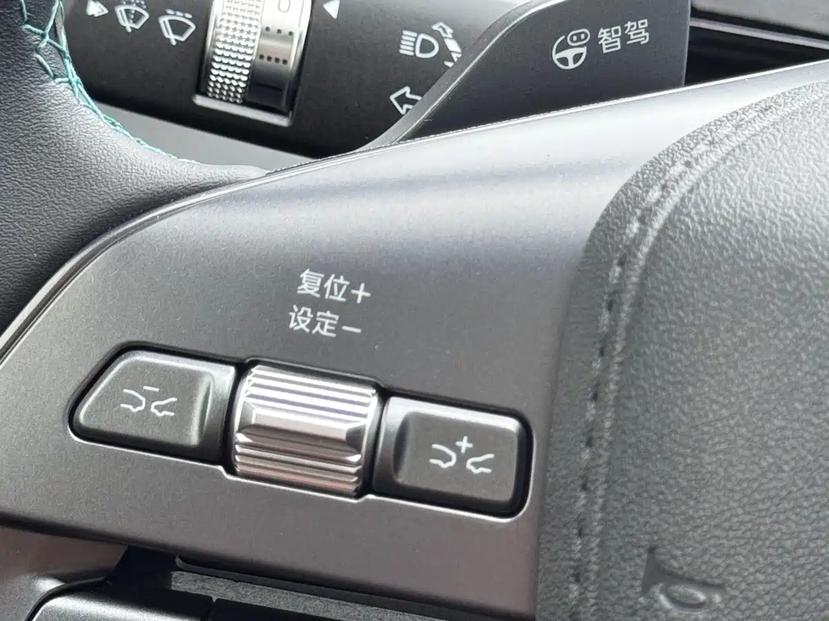 BYD Qin L 2025 EV 470KM Leading Edition фото 14