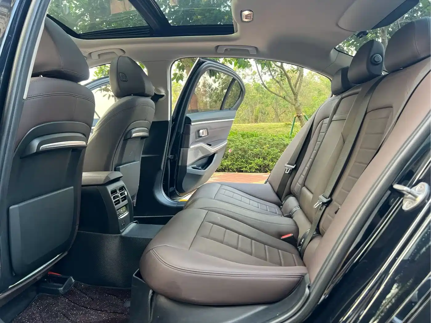 BMW 3 Series 2020 325Li M Sport Package фото 4
