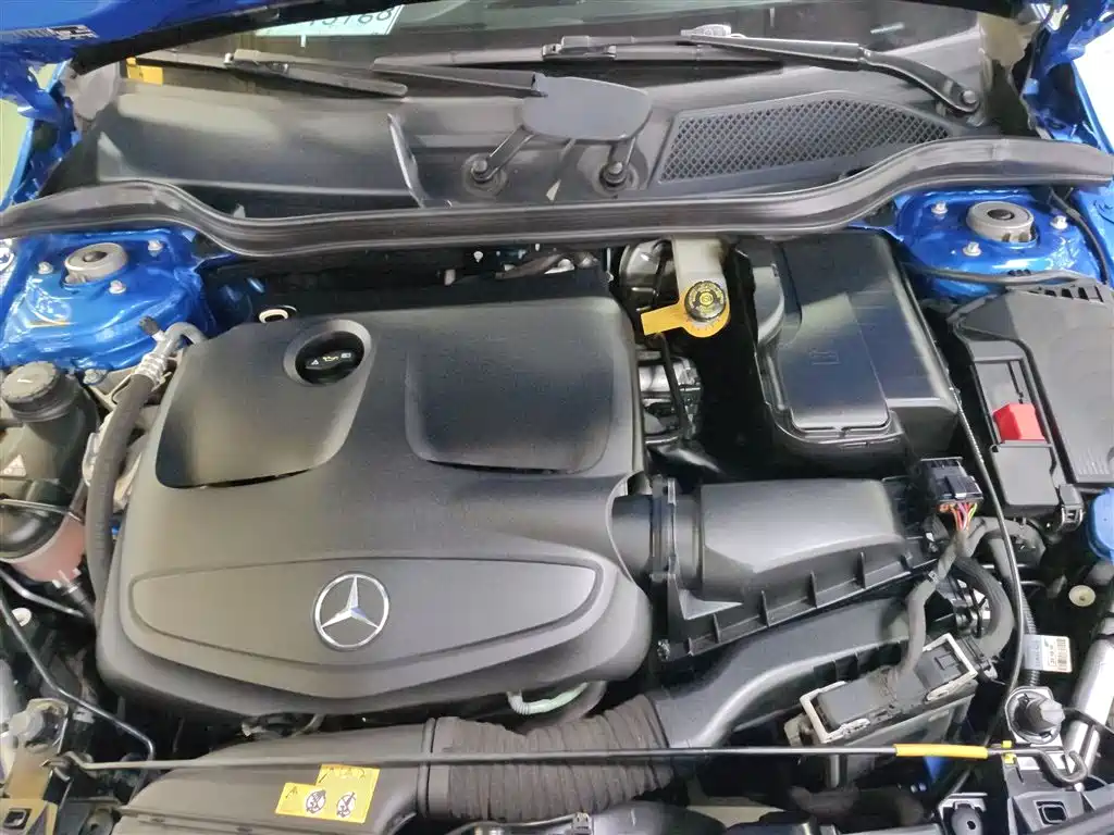 Mercedes-Benz A-Class (Import) 2017 Facelift A 200 Fashion фото 16