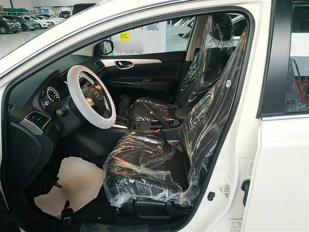 Nissan Sylphy 2025 2024 Facelift II Classic 1.6XE CVT Comfort