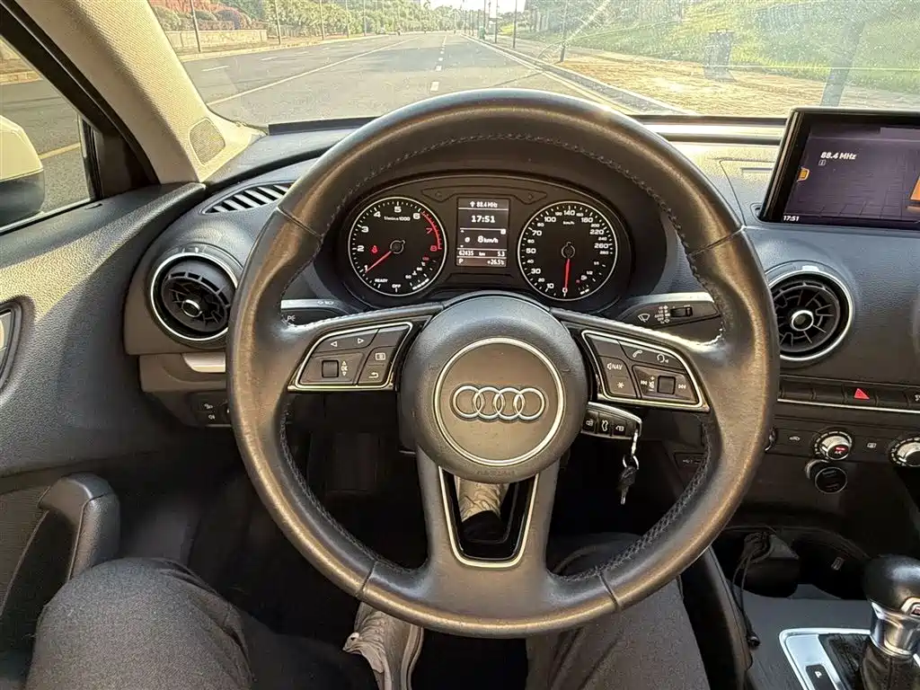 Audi A3 2019 Limousine 35 TFSI Progressive China V фото 11