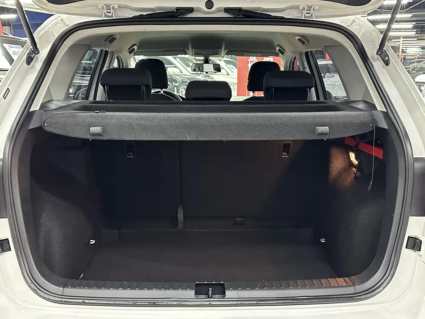 Volkswagen Tharu 2022 280TSI 2WD Trend фото 13