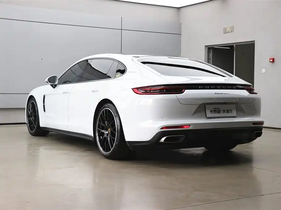 Porsche Panamera 2019 Panamera Executive Long Wheelbase 2.9T фото 33