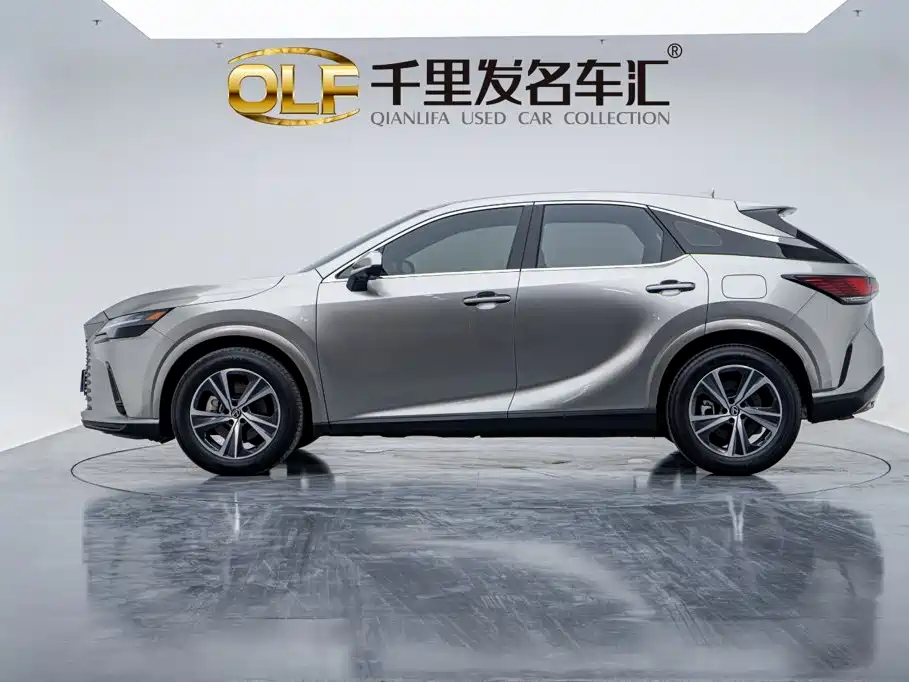 Lexus RX 2025 2025 300 4WD Premium Edition