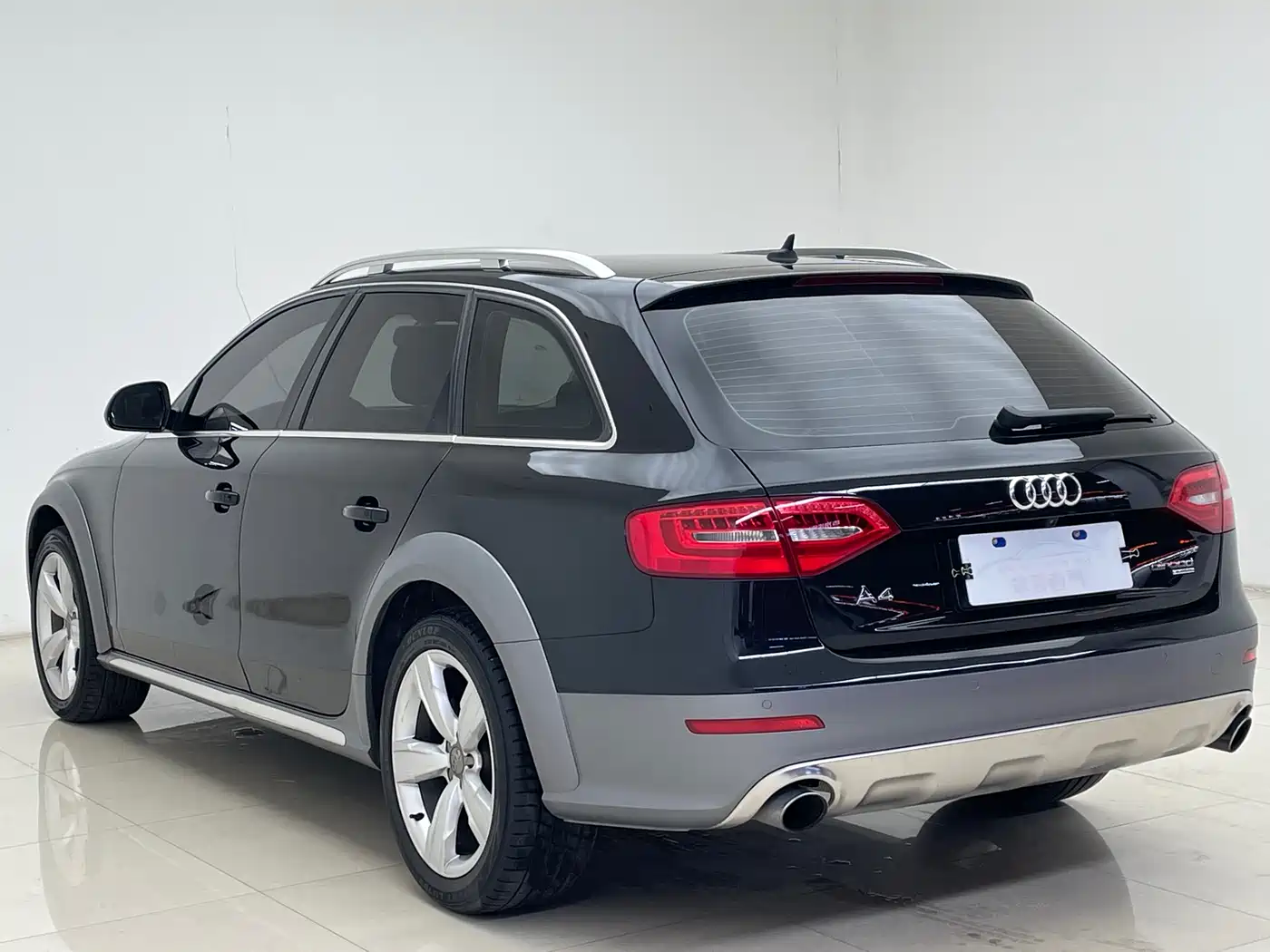 Audi A4 (Import) 2014 2014 40 TFSI allroad quattro plus