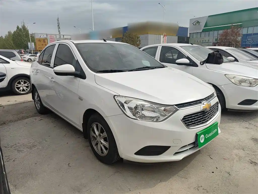 Chevrolet Sail 2015 Sail 3 1.5L Manual Ideal Sunroof Edition фото 4