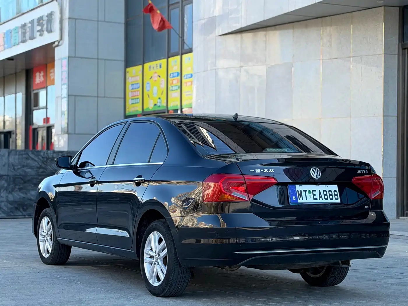 Volkswagen Jetta 2017 1.5L Manual Comfort фото 4