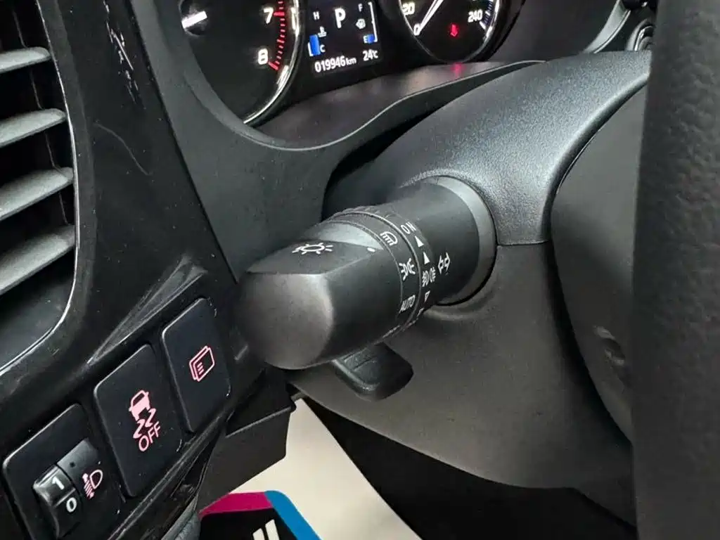 Mitsubishi Outlander 2022 2021 2.0L 2WD Yaodong Edition 5-seater