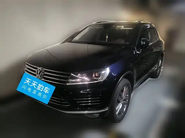 Volkswagen Touareg 2017 3.0TSI Explorer Edition — фото 1