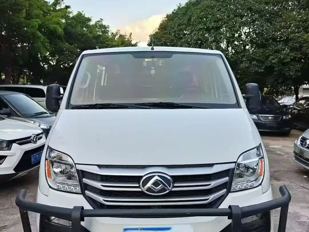 SAIC Maxus V80 RV 2022 2.0T Traveler RVLIFE Camping Edition фото 2