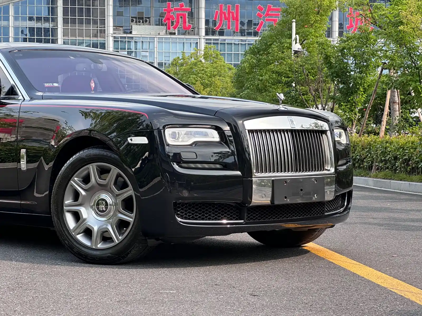Фото 7 - Rolls-Royce Ghost