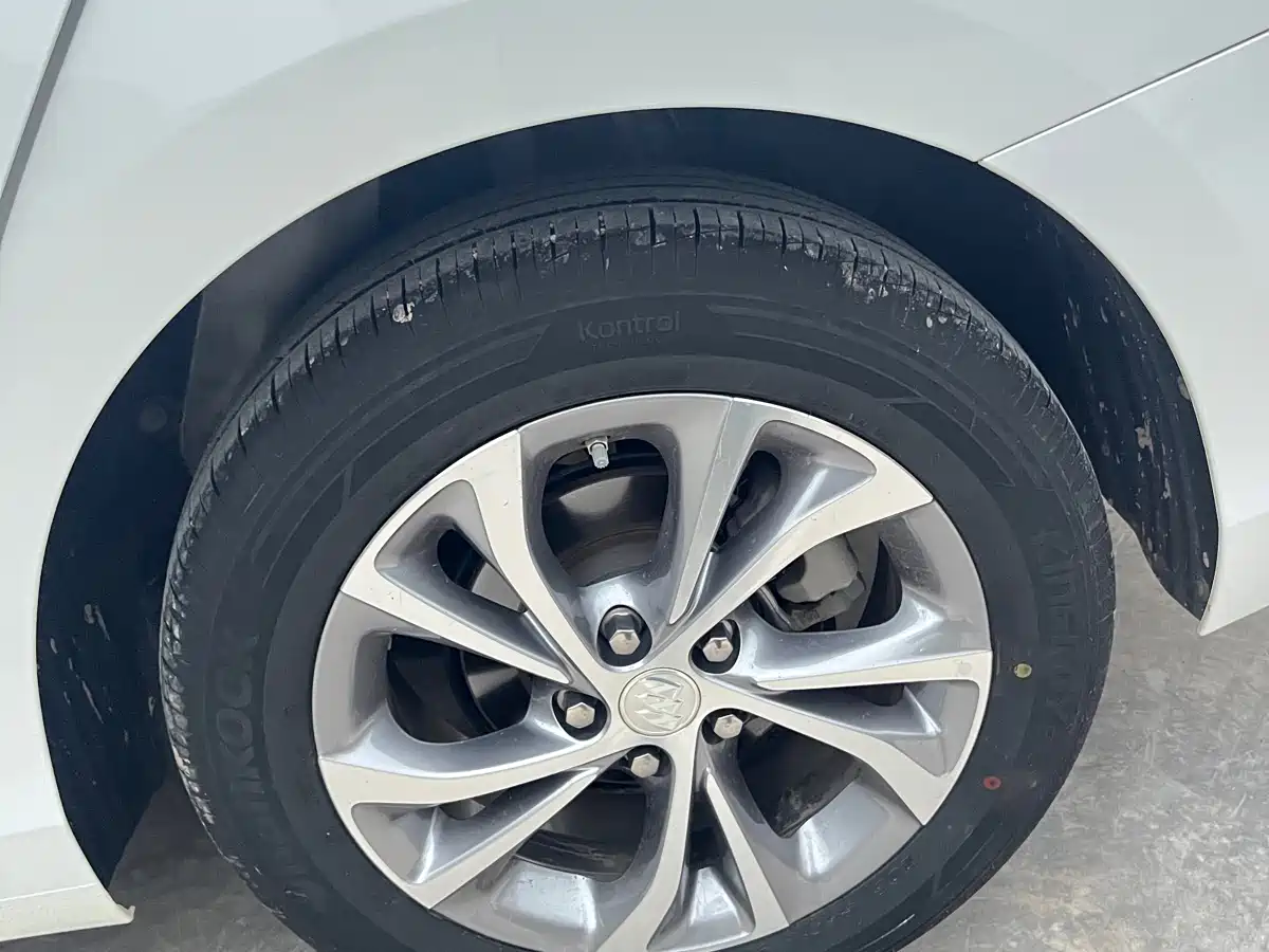Buick Verano 2023 Pro GS Gale Edition фото 10