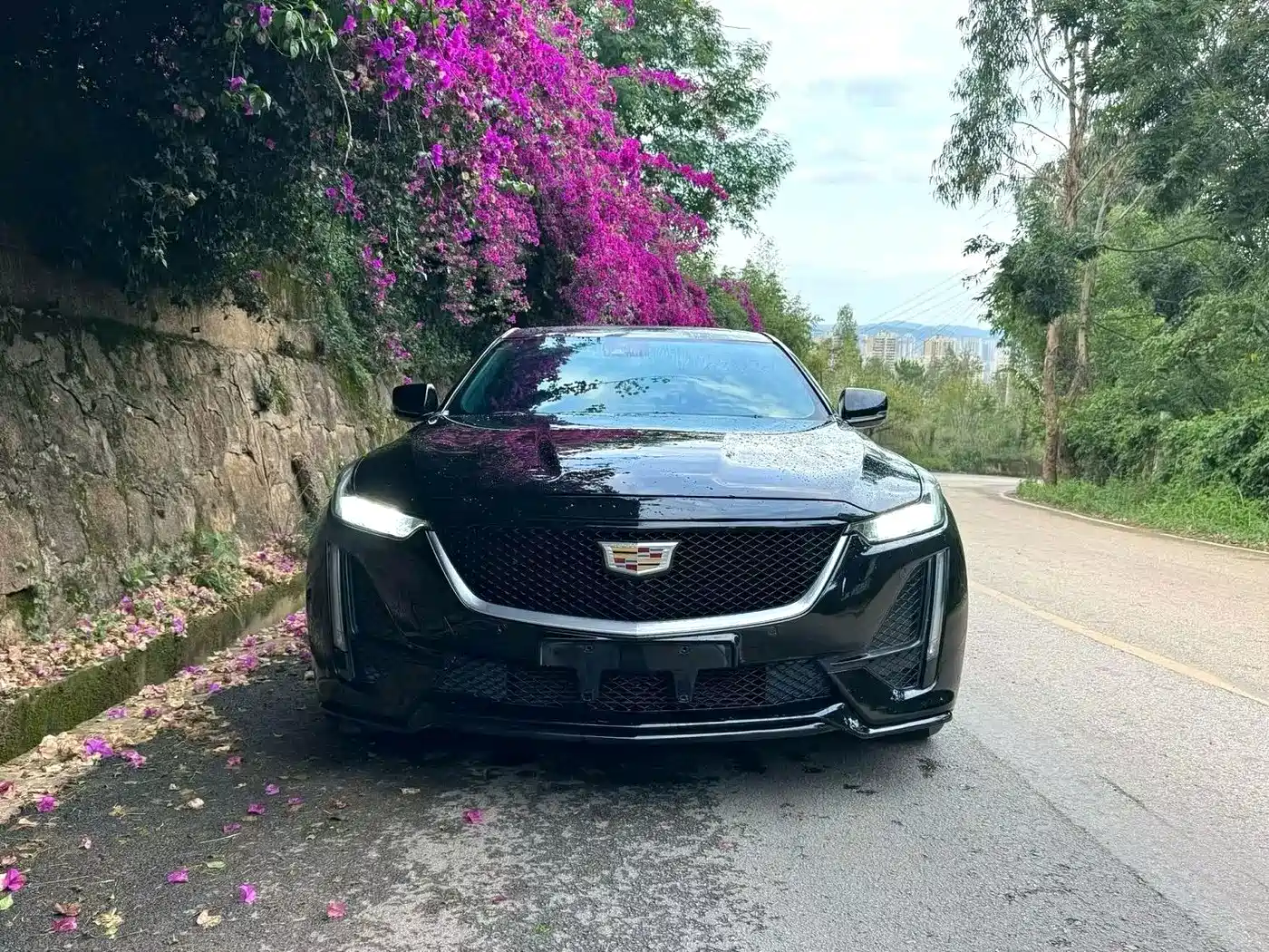 Photo 2 - Cadillac CT5