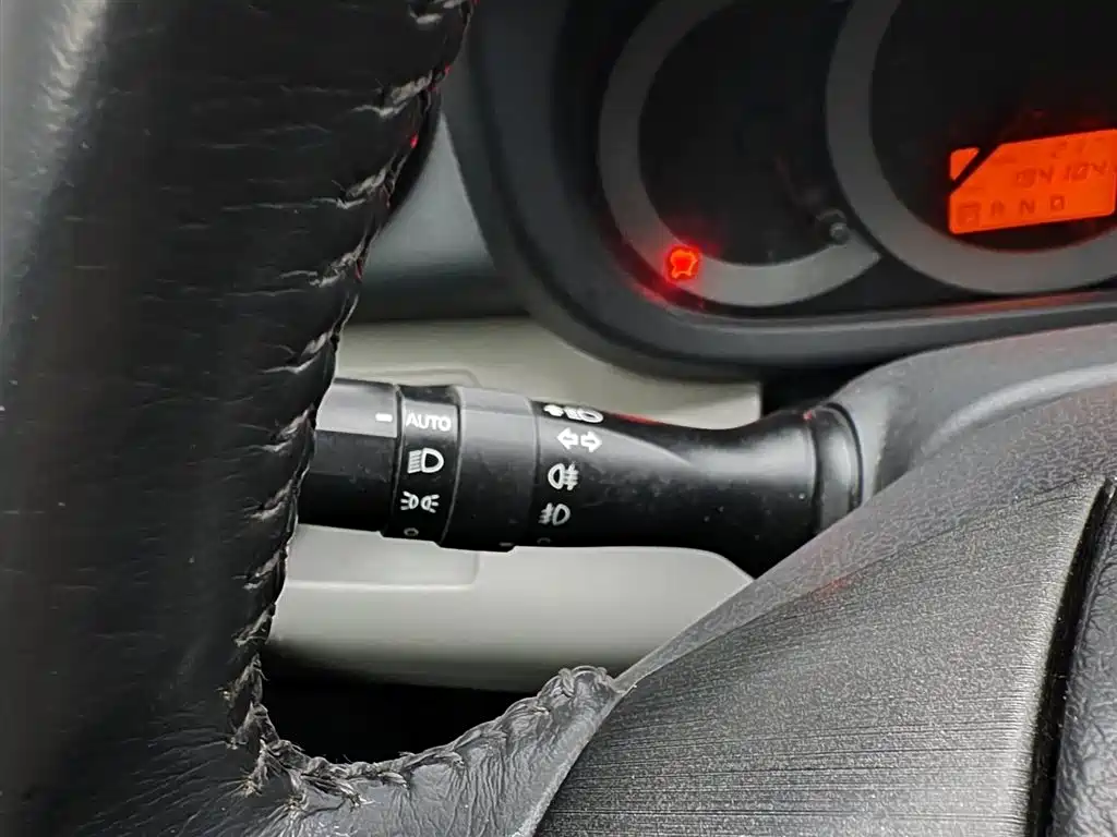 Photo 21 - Toyota RAV4 Rongfang