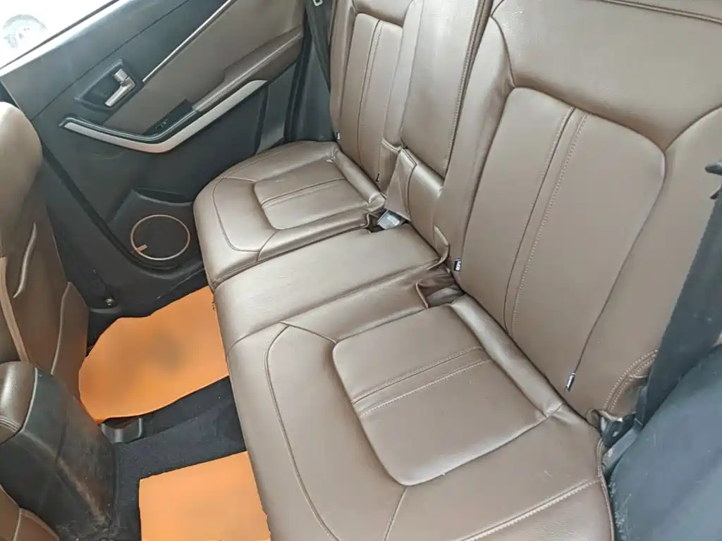 Landwind X5 2017 2016 Plus 1.5T Manual Pioneer Edition