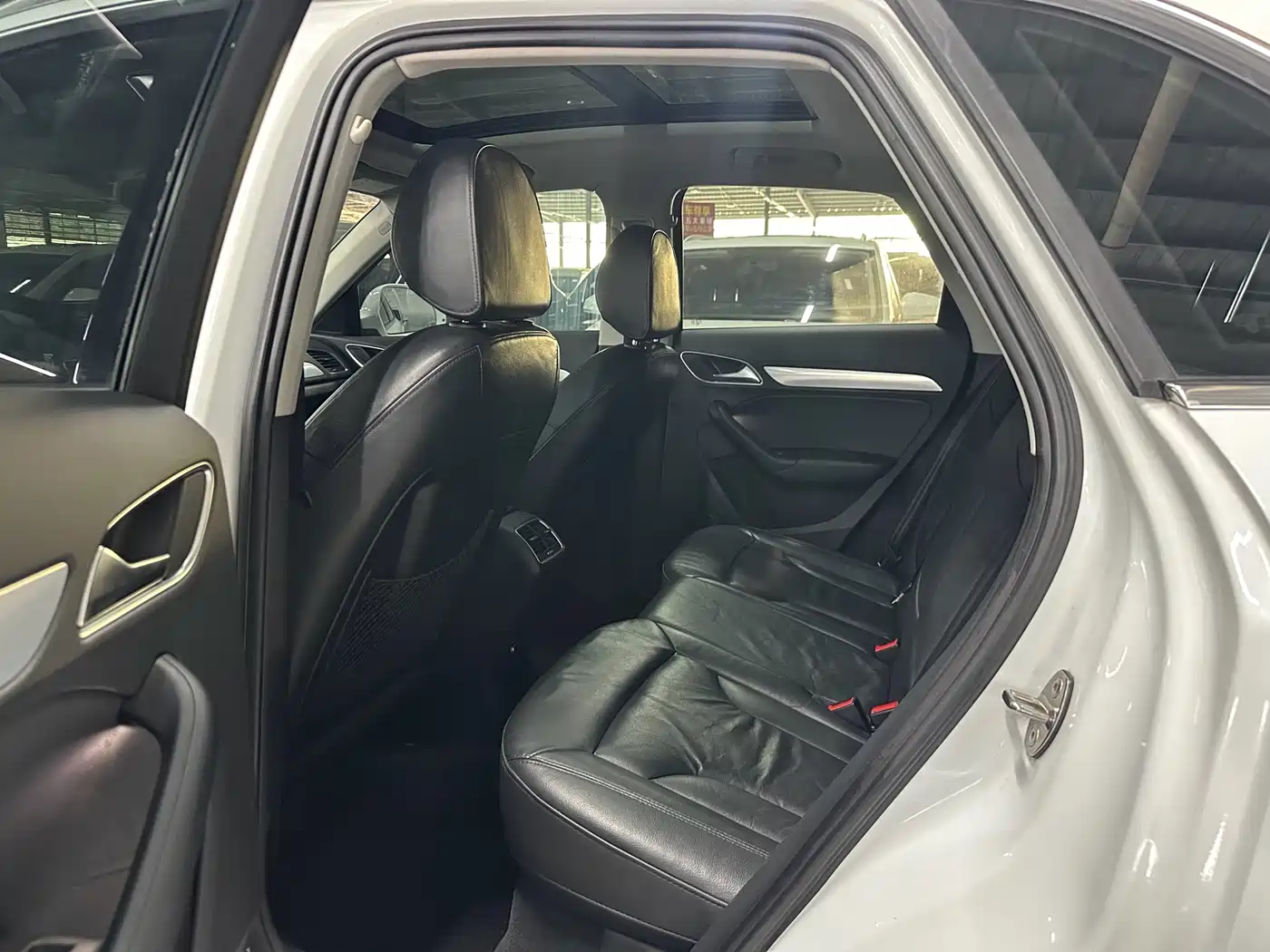 Audi Q3 2015 35 TFSI Comfort фото 8
