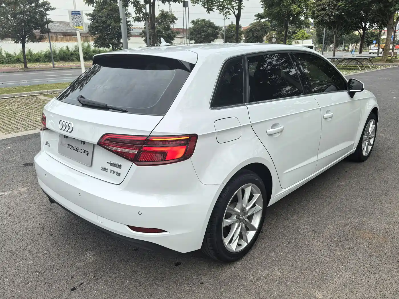 Audi A3 2018 30th Anniversary Sportback 35 TFSI Progressive фото 9